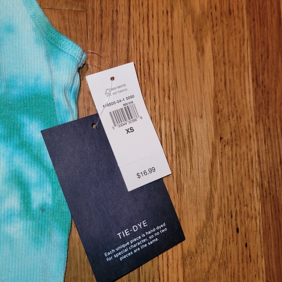 Tie Dye Tank - Picture 6 of 7